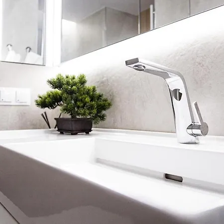 Seaside Luxury コウォブジェク